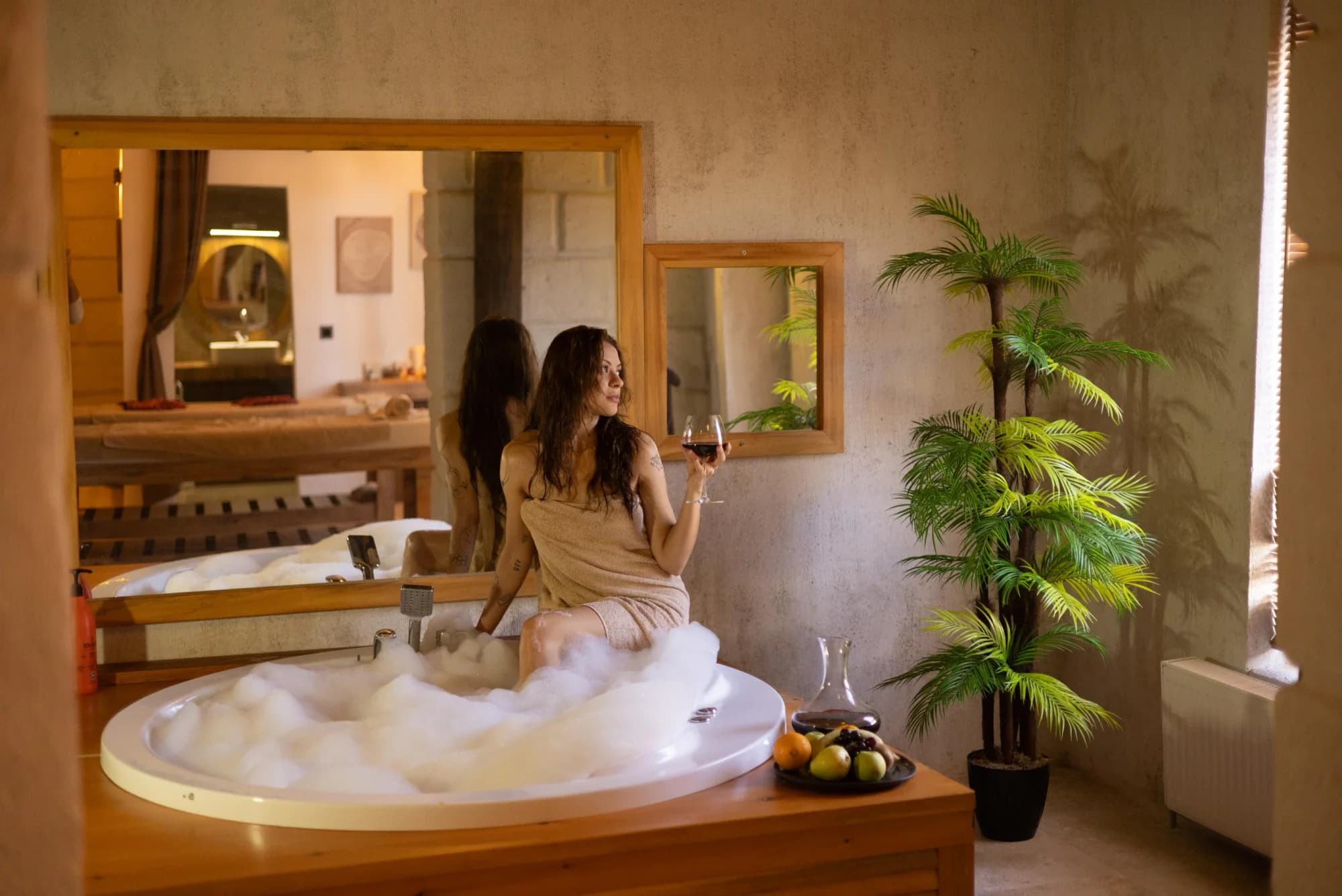 Hamam sonrasında meyve ve içecek ikramı